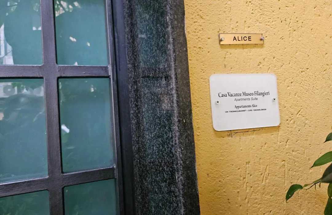 Museo Filangieri Napoli Suite-1