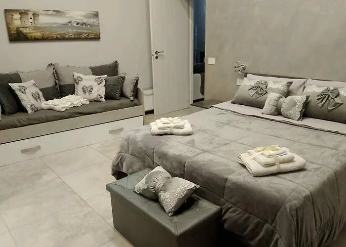 Mary House Napoli Centro